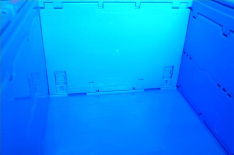 folding plastic containers